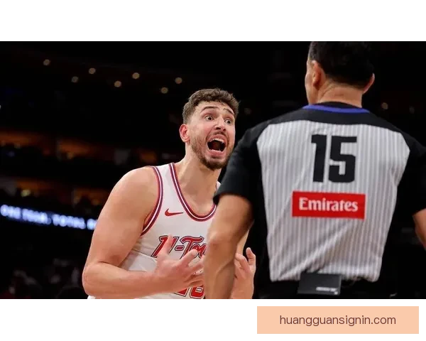 火箭五虎合力96分击溃鹈鹕 申京36+14+7全面统治 KD三节打卡高效表现